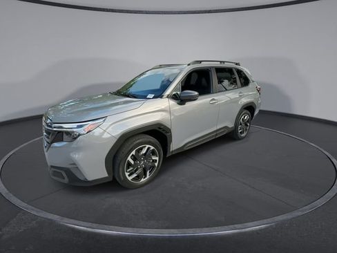 Certified 2025 Subaru Forester Limited AWD/4WD image 4