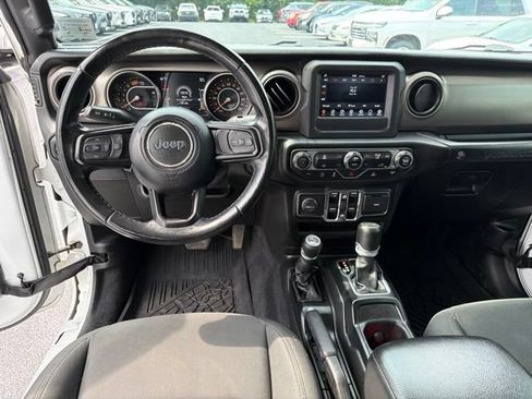 Used 2021 Jeep Wrangler Unlimited Sport AWD/4WD image 21