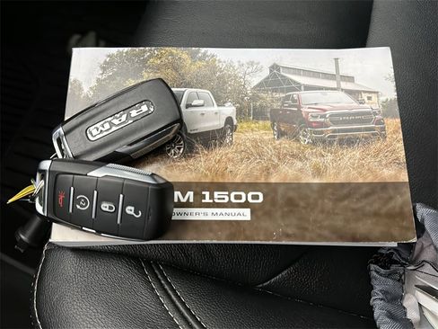 Used 2020 RAM 1500 Big Horn image 25