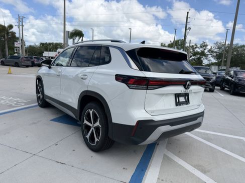 New 2026 Volkswagen Tiguan SE AWD/4WD image 5