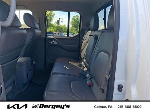 Used 2016 Nissan Frontier SL AWD/4WD image 12
