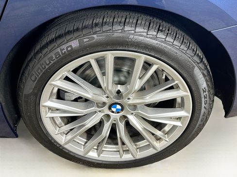 Used 2023 BMW 330i Sedan w/ Premium Package RWD image 11