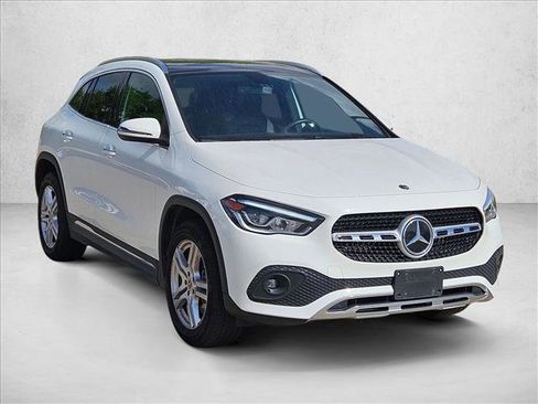 Used 2022 Mercedes-Benz GLA 250 4MATIC image 3