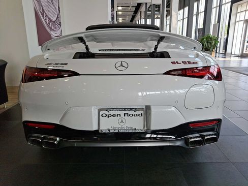 Used 2025 Mercedes-Benz SL 63 AMG S e Performance 4MATIC image 4