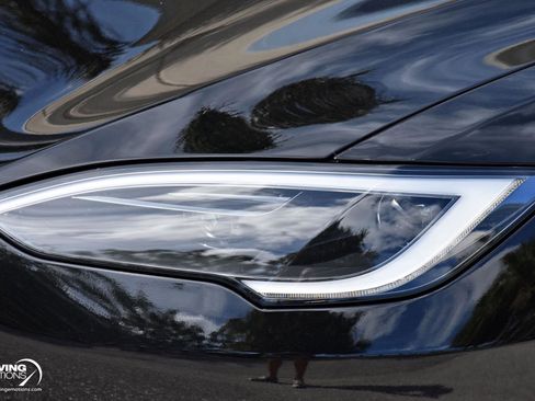 Used 2023 Tesla Model S Plaid image 33