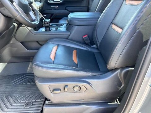 Used 2024 GMC Sierra 1500 AT4 w/ AT4 Premium Package image 21