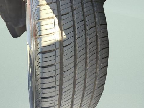 Certified 2023 Nissan Rogue SV image 48