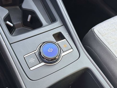 Certified 2026 Volkswagen Tiguan S FWD image 24