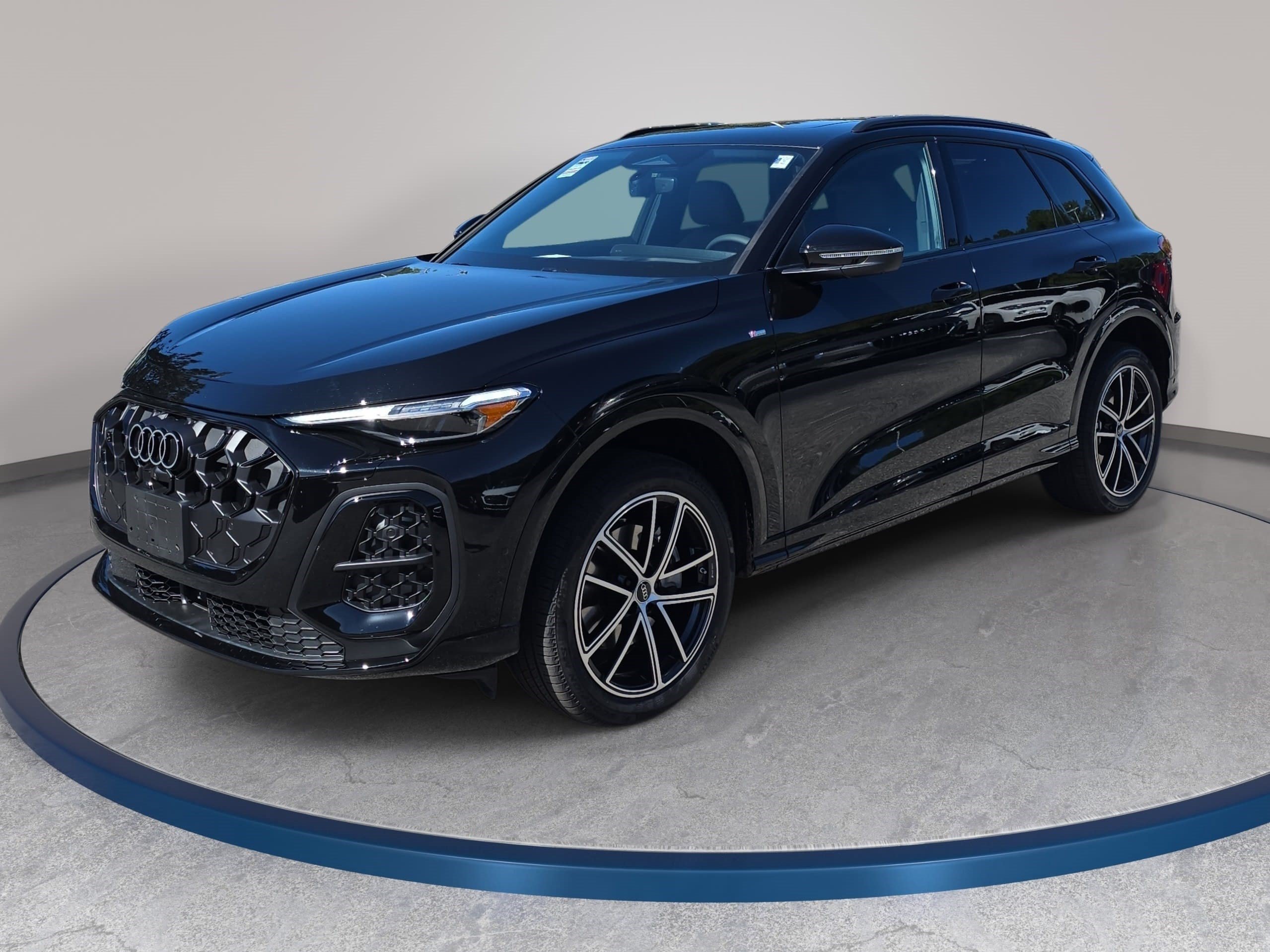 New 2026 Audi Q5 Premium Plus AWD/4WD image 1
