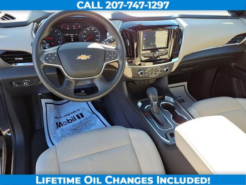 Used 2023 Chevrolet Traverse LS image 15