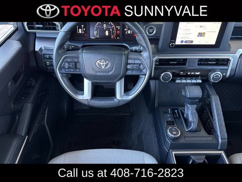 Used 2025 Toyota 4Runner SR5 RWD image 19