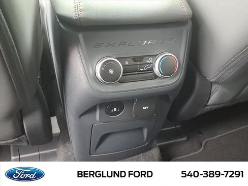 Used 2026 Ford Explorer Active w/ Active Comfort Package AWD/4WD image 14