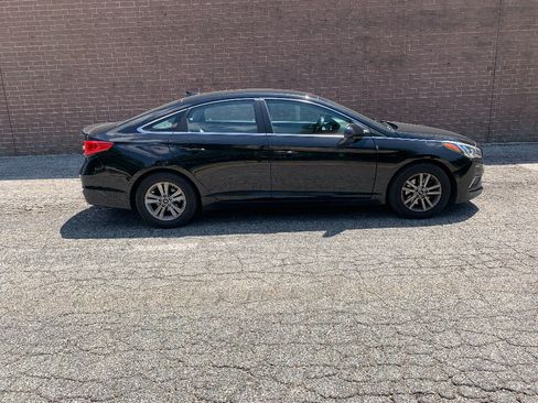 Used 2016 Hyundai Sonata SE FWD image 6