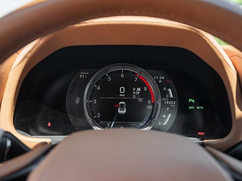 Used 2018 Lexus LC 500 Coupe RWD image 36