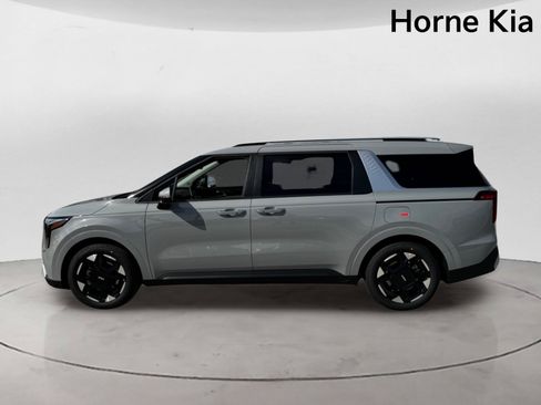 New 2026 Kia Carnival EX FWD image 6