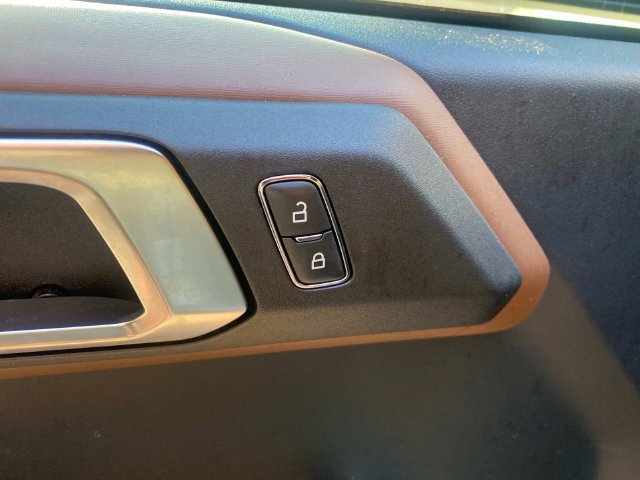 Used 2022 Ford Bronco Outer Banks AWD/4WD image 14