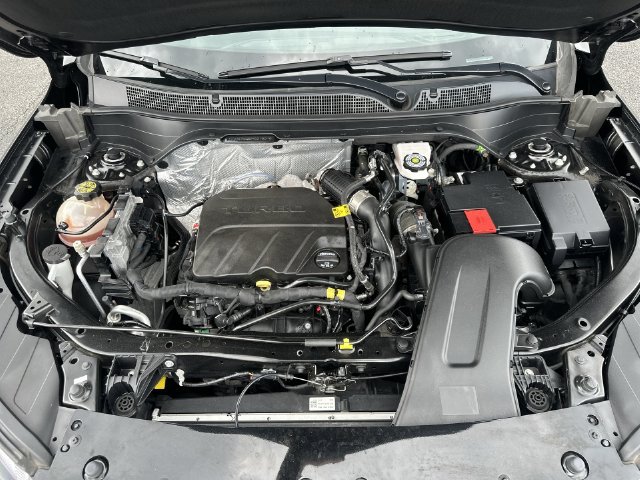 Used 2024 Chevrolet Trax ACTIV w/ Sunroof Package FWD image 20