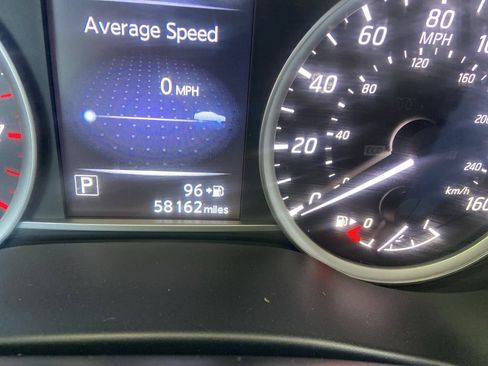 Used 2018 Nissan Sentra SR w/ Premium Package (P02) FWD image 12