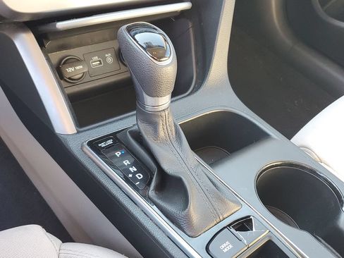Used 2016 Hyundai Sonata SE FWD image 24
