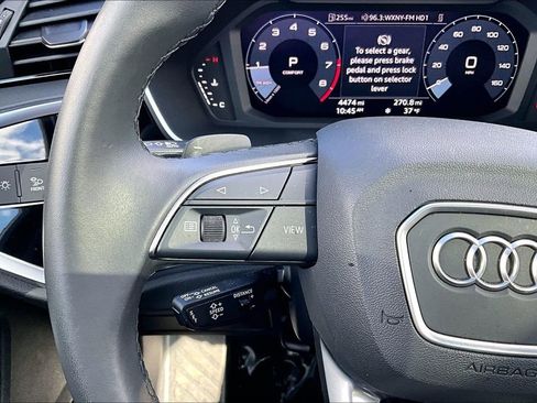 Used 2025 Audi Q3 2.0T Premium Plus w/ Premium Plus Package image 11