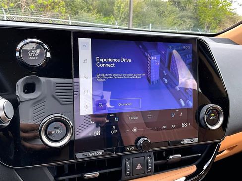 Used 2025 Lexus NX 250 FWD w/ Towing Package (2000 Lbs) image 33