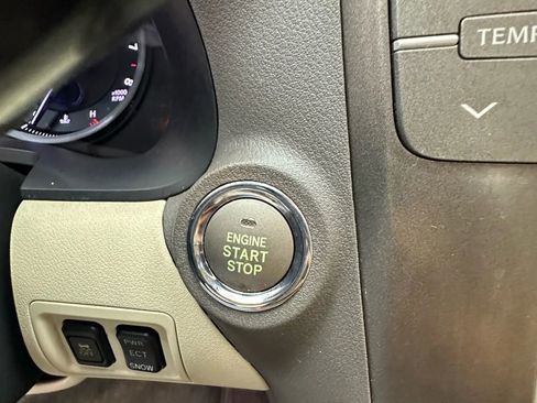 Used 2011 Lexus IS 250 image 16