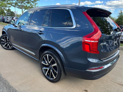 Used 2023 Volvo XC90 B5 Plus w/ Protection Package Premier AWD/4WD image 9