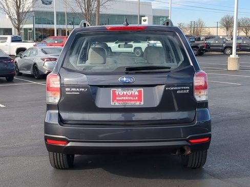 Used 2017 Subaru Forester 2.5i w/ Alloy Wheel Package image 6
