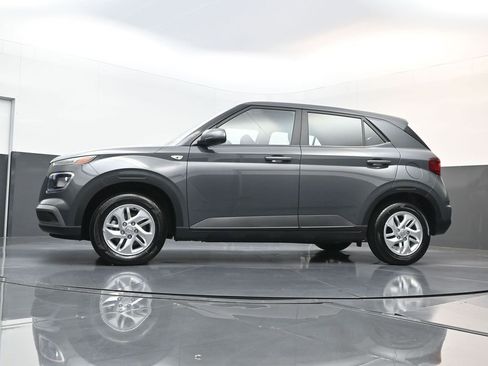 Certified 2026 Hyundai Venue SE FWD image 26