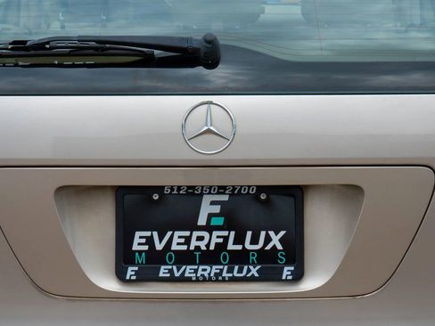 Used 2002 Mercedes-Benz C 320 Wagon image 19