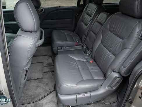 Used 2005 Honda Odyssey EX-L image 16