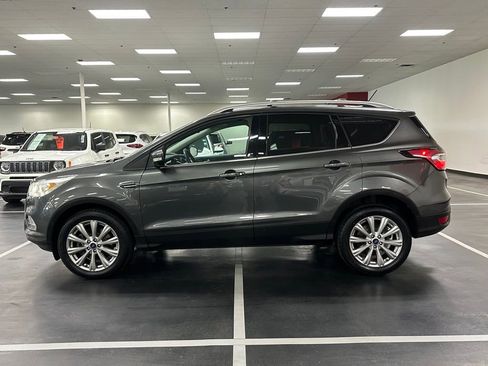 Used 2018 Ford Escape Titanium image 4