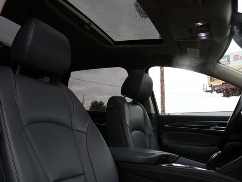 Used 2019 Buick Enclave Essence AWD/4WD image 49