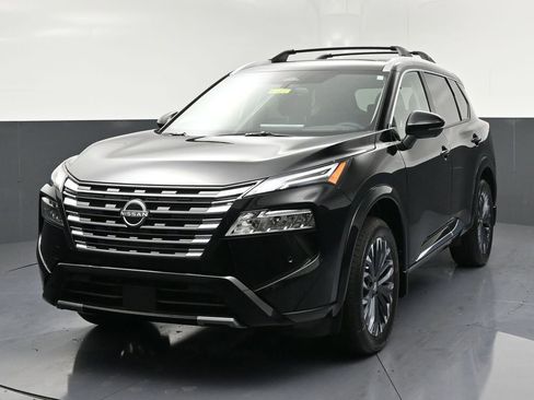 New 2026 Nissan Rogue Platinum w/ Platinum Premium Package image 3