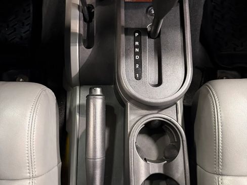 Used 2009 Jeep Wrangler X image 18