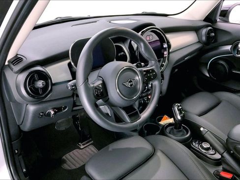 Certified 2024 MINI Cooper S image 21