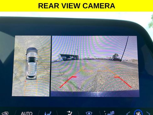 Used 2024 Chevrolet Equinox EV LT w/ LPO, Blackout Package FWD image 8