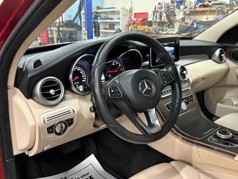 Used 2018 Mercedes-Benz C 300 4MATIC Sedan image 17