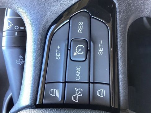 New 2025 RAM ProMaster 2500 w/ Convenience Group image 25