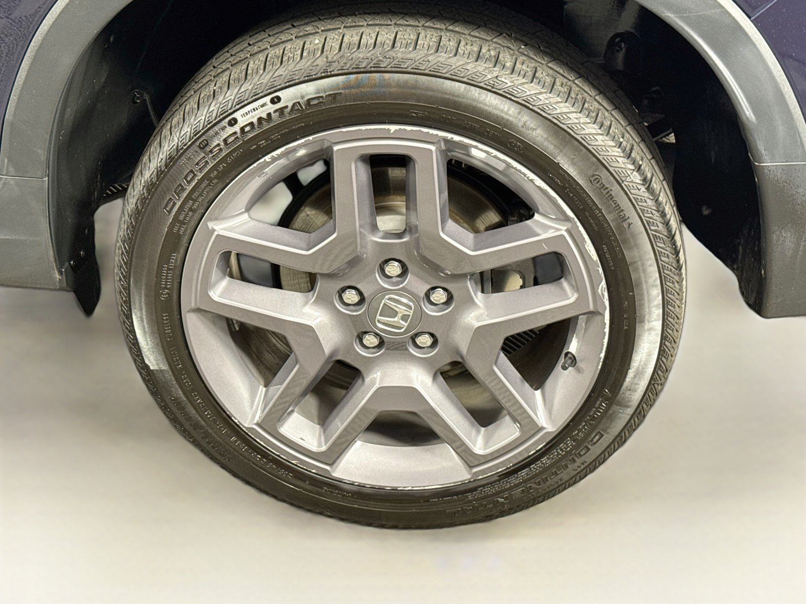 Used 2023 Honda Passport EX-L image 9