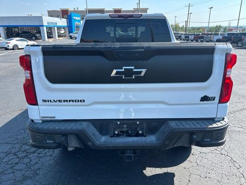 Used 2025 Chevrolet Silverado 1500 ZR2 w/ ZR2 Bison Edition AWD/4WD image 6