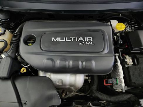 Used 2018 Jeep Cherokee Limited w/ High Altitude Package AWD/4WD image 37