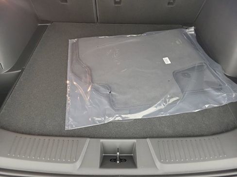 New 2026 Chevrolet Trax LT w/ Midnight Edition image 33