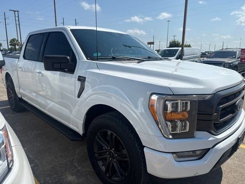 Used 2023 Ford F150 XLT w/ Equipment Group 302A High RWD image 3