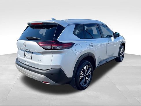 Used 2023 Nissan Rogue SV w/ SV Premium B Package FWD image 8