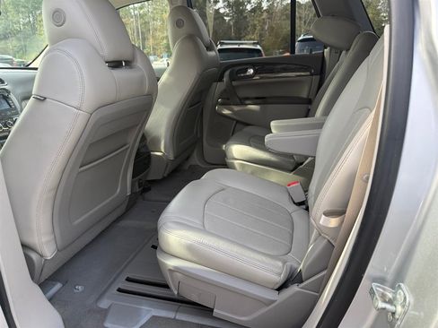 Used 2014 Buick Enclave Leather image 14
