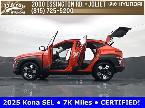 Certified 2025 Hyundai Kona SEL image 34