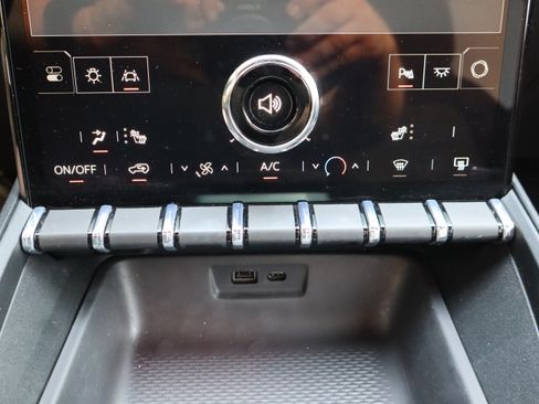 Used 2026 GMC Terrain Elevation w/ Black Edition AWD/4WD image 37