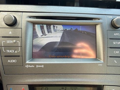 Used 2014 Toyota Prius Three FWD image 16