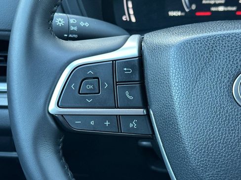 Used 2025 Toyota Grand Highlander AWD image 28